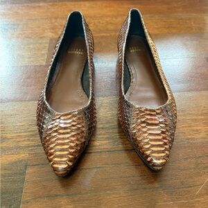 Stuart Weitzman Brown Snakeskin Pattern Flats